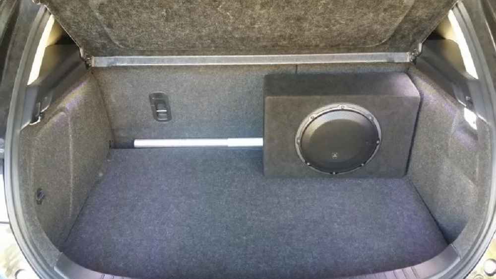 How To Mount A Subwoofer Box In The Trunk?