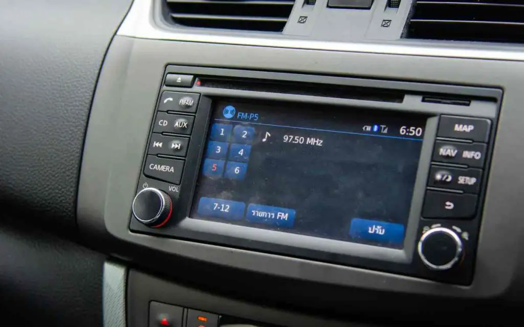 car radio display flickering